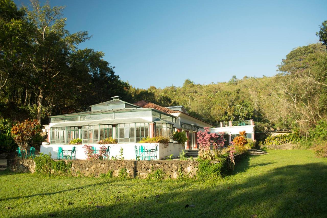 Pousada Candonga Da Serra Tiradentes Extérieur photo
