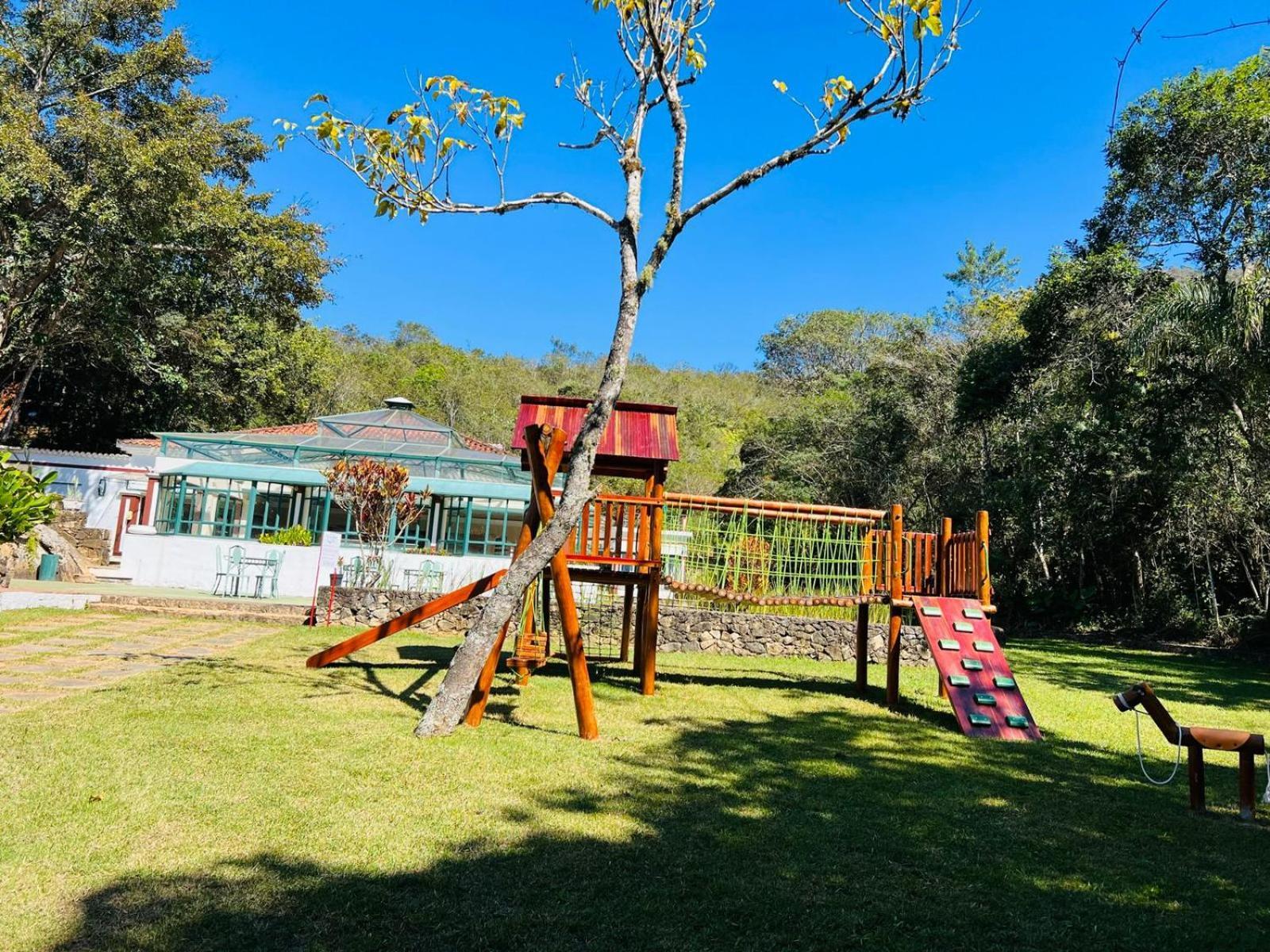 Pousada Candonga Da Serra Tiradentes Extérieur photo