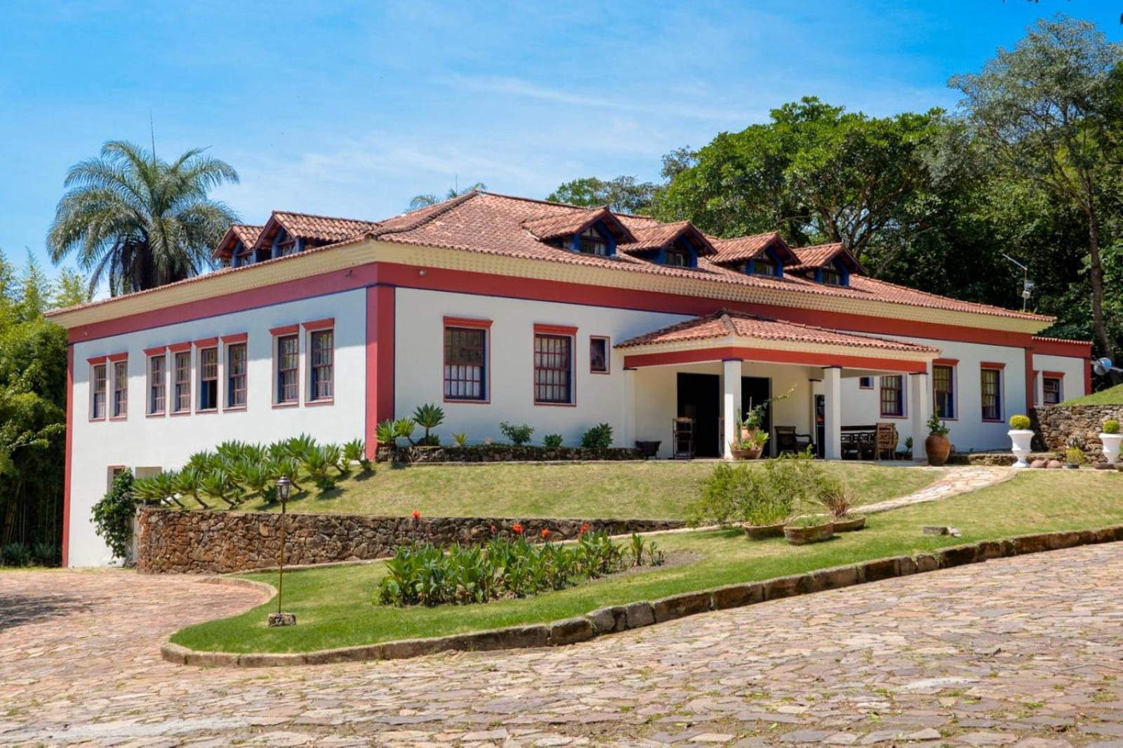 Pousada Candonga Da Serra Tiradentes Extérieur photo